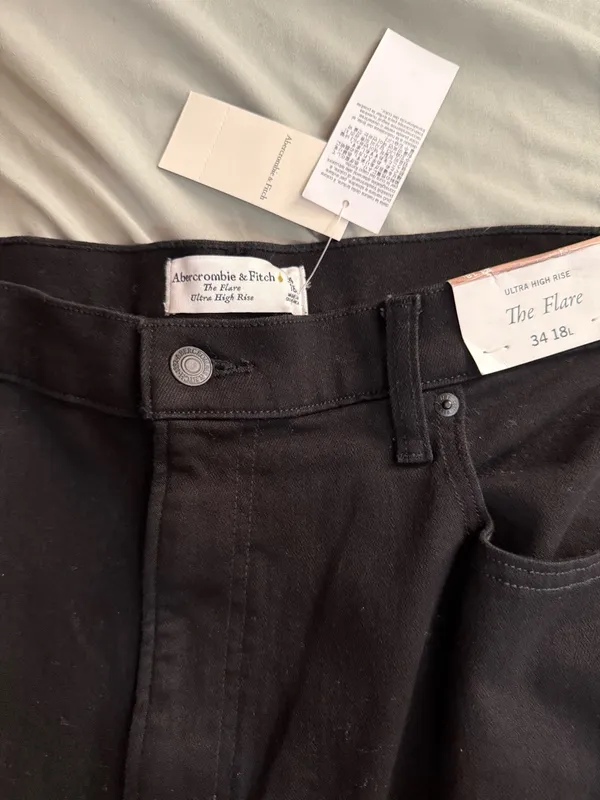 Abercrombie & Fitch the flare ultra high rise jeans 34/18L - Image 2