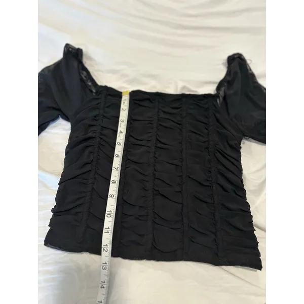 Jolie and Joy Women Sz:L Cropped Ruched Black Bodice Stretch Sheer Mesh Sleeves - Image 3