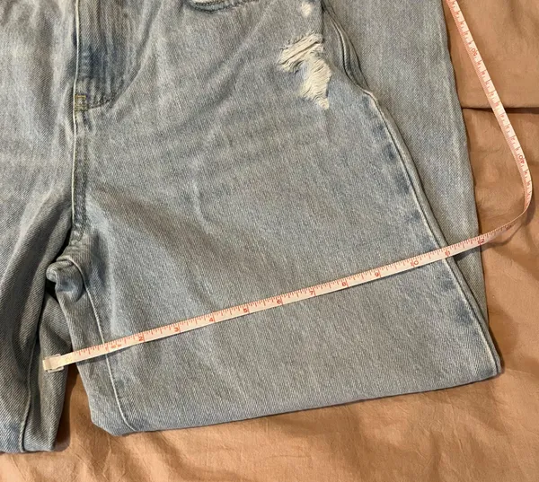 ZARA light wash High-waisted, wide-leg blue denim distressed jeans - Image 7