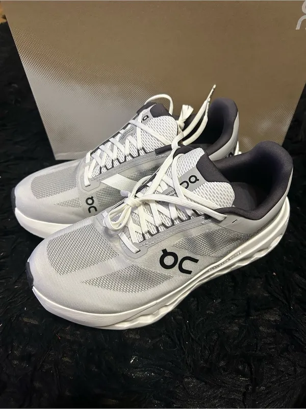 ON CLOUDSURFER Next Wide gray athletic training running shoes sneakers sz 9 new - Image 2