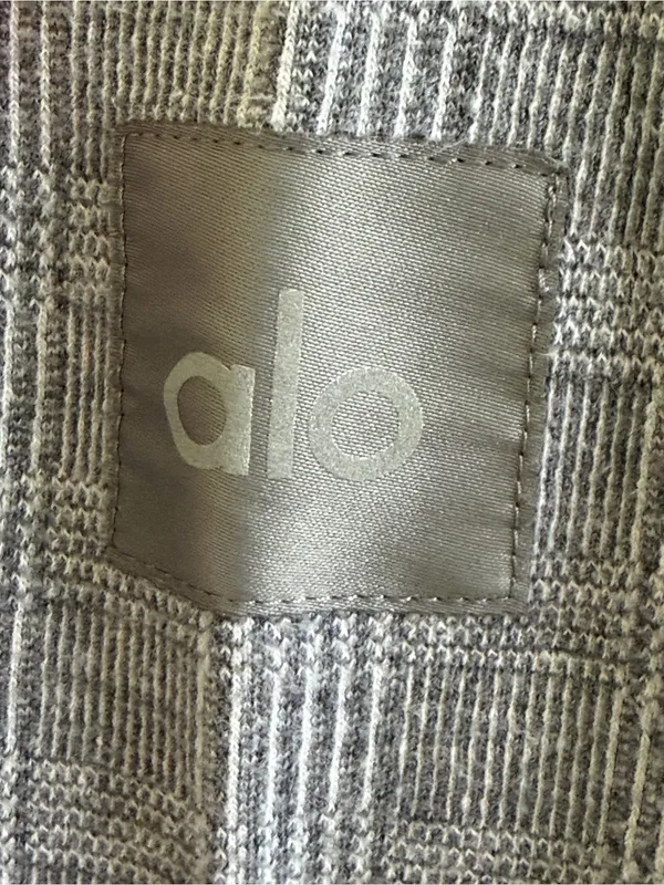 Alo yoga hoodie athleisure loungewear - Image 5