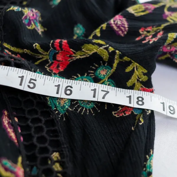 Free People Just The Two Of Us‎ Floral Crochet Tunic Top S Whimsy Fairy Ren Fair - Image 10