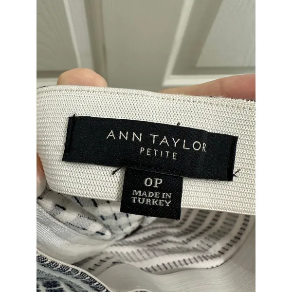 Ann Taylor Petite Navy & White Striped Textured Pencil Skirt 0P Coastal XSP PXS! - Image 9