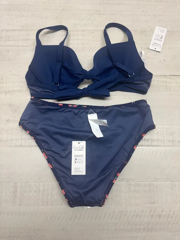 Navy Sweetheart Bikini Top & Standard Geo printed Bottoms Set - Image 7