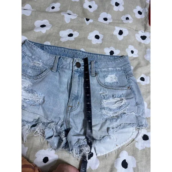 American Eagle shorts - Image 4
