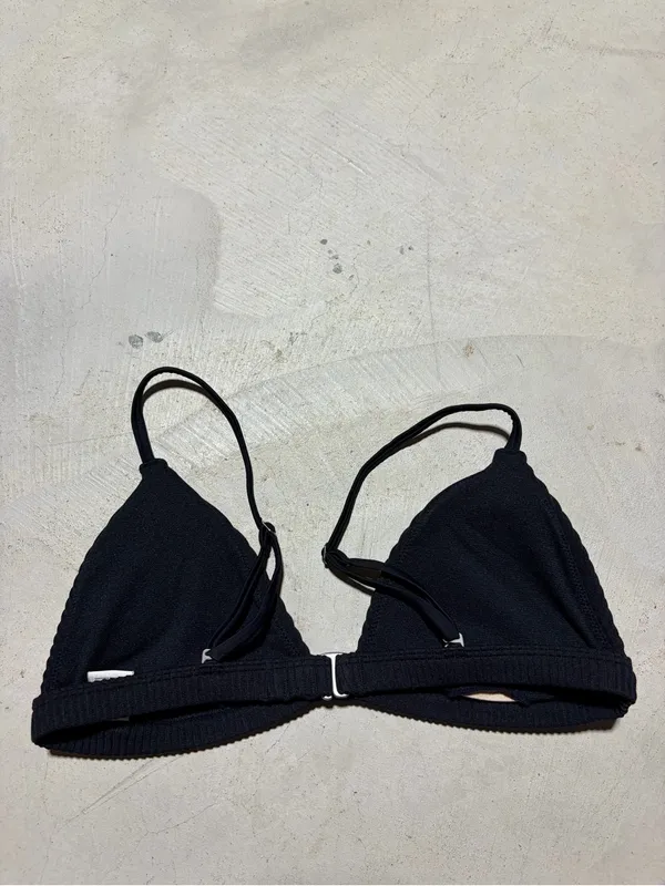 Hollister Black Ribbed Triangle Bikini Top small - Image 5
