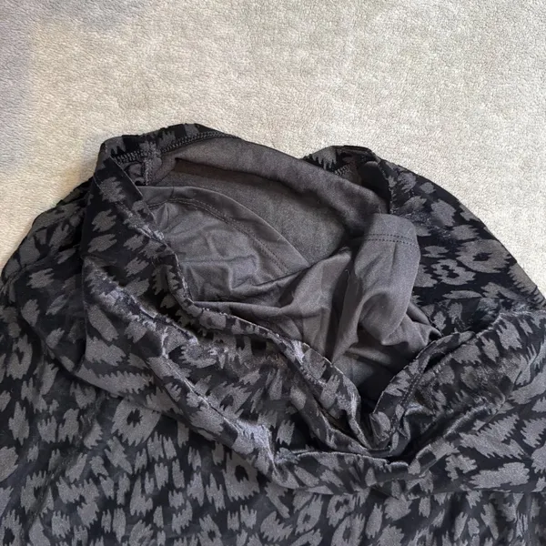 Mudd Black Velvet‎ Mini Skirt Leopard Print Jr Size XL y2k Grunge Indie Sleaze - Image 4