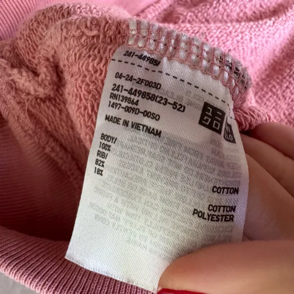 Uniqlo Crew Neck Long-Sleeve Sweatshirt - Image 7