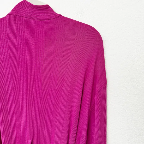 [Anthropologie] Magenta Pink Ilia Lace Sleeve Belted Wrap Robe Size Large L/XL - Image 8