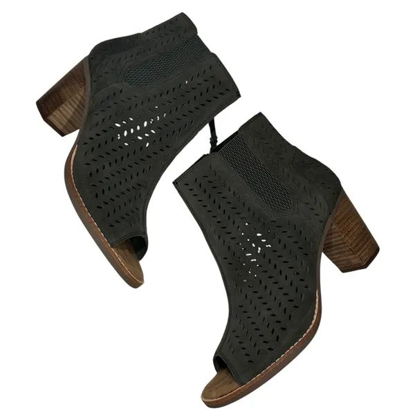 TOMS Majorca Peep Toe Booties Dark Olive Green Suede Perforated Block Heel 8M - Image 2