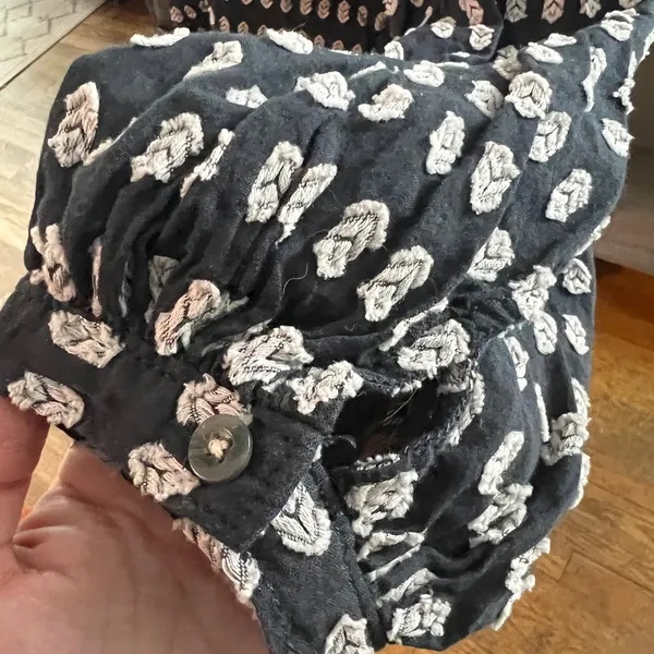Pilco and the Letterpress- Anthropologie Textured Cotton Blouse - Image 5