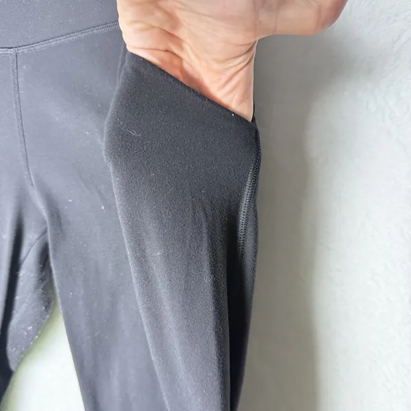 Lululemon Align High Rise Pants Black 25" Pockets Nulu Women's 8 - Image 4