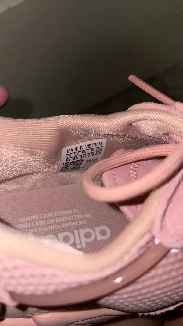 Adidas Shoes Women’s Pink - Image 2
