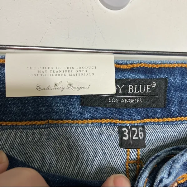 Judy Blue High Rise front seam cuffed straight leg jeans‎ size 26 - Image 8