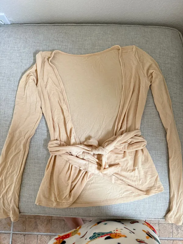 Exercere ballet beige wrap top XS/S Tan - Image 4