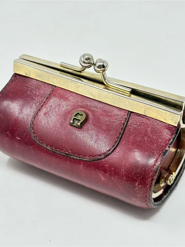 Etienne Aigner Burgundy Leather Kisslock Clutch Coin Purse Lipstick Bag Italy - Image 5