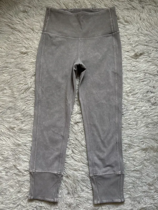 Lululemon Athletica Washed Gray Women’s Cropped High-Waist Leggings Size 4 - Image 3