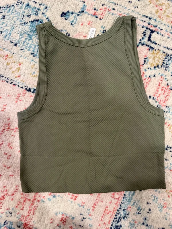 NIKIBIKI Seamless Top Cropped - Image 3