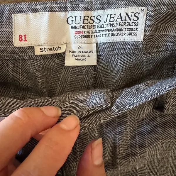 Guess Pinstripe Lace Trim Low Rise Shorts Gray Tailored Y2K Preppy Chic - Image 5