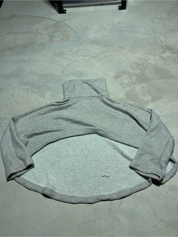 Free people free-est Light Gray Funnel Neck Sweatshirt medium - Image 7