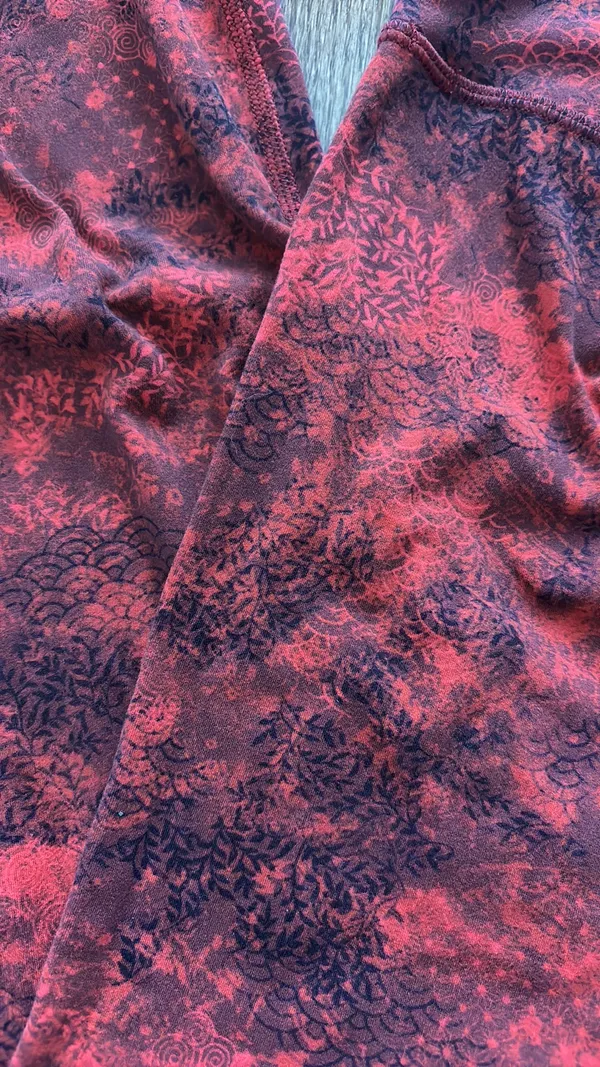 Lululemon Align Pant 28" *Lunar New Year Intricate Oasis Love Red Multi size 4 - Image 4