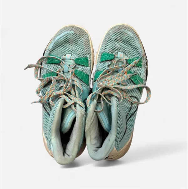 Nike Kyrie 7 "Shark" basketball trainers in blue and green #basketball US 5.5 M or 7 W - Image 3