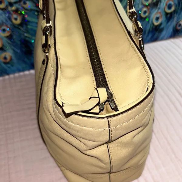 Vintage Coach Pale Yellow Beige Leather Double Handle Shoulder Bag - Image 5