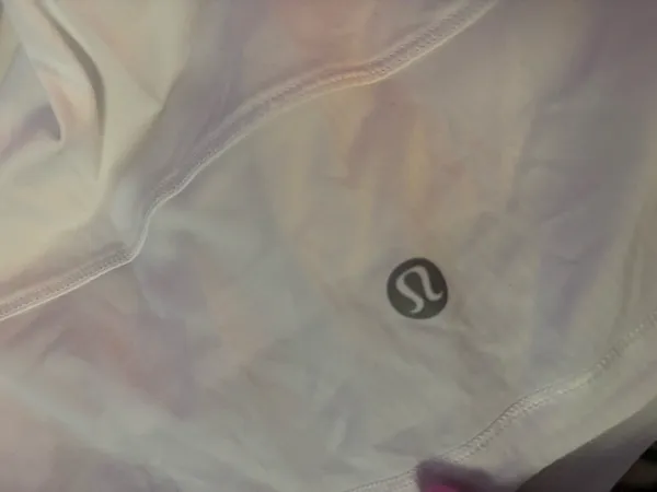 Lululemon - Image 5