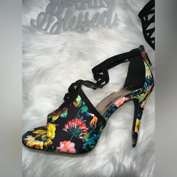 Sz 8.5 Stilettos High Floral Platform Heel Ankle Strap Back Zipper Shoes - Image 3