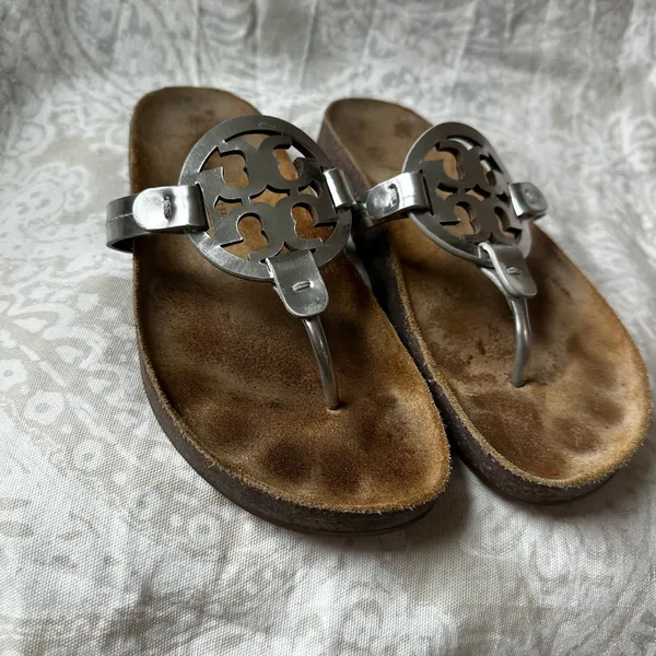 Tory Burch Silver and Brown Sandals - Image 14