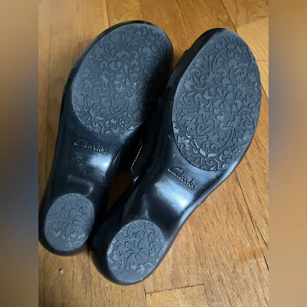 Clarks Black Women's Leather Sandals Shoes Slides 9 M Shoes 72116 - Image 3