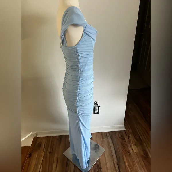 NWT - L - MARTHEA - Elegant Light Blue Off-Shoulder gown Dress - Image 5