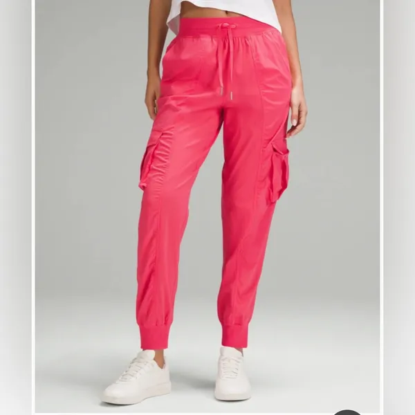 Lululemon Dance Studio Relaxed-Fit Mid-Rise Cargo Jogger - Image 4