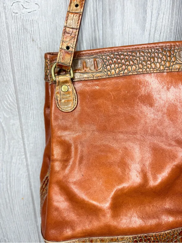 Vintage Brahmin brown leather tooled shoulder bag purse 10 “ alligator print - Image 4