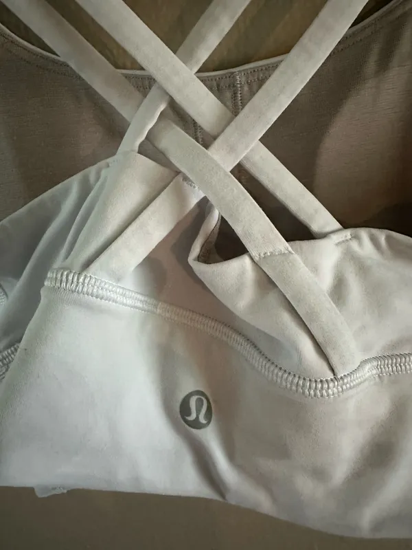 Lululemon Energy Bra Longline Medium Support - White Size 6 - Image 3