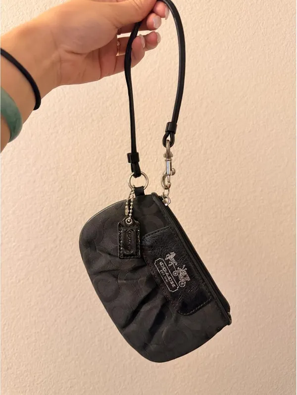 Vintage Black Coach Wristlet - Image 3