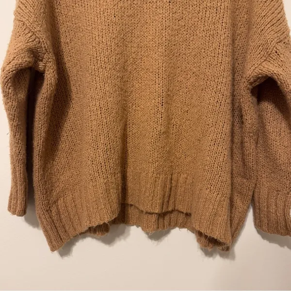 Aerie Oversized Crewneck Sweater Size Small Brown Tan Wool Blend Chunky Knit - Image 4