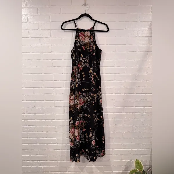 SheIn Black and Pink Floral Print Split Thigh Halter Maxi Dress with Slit - Image 16