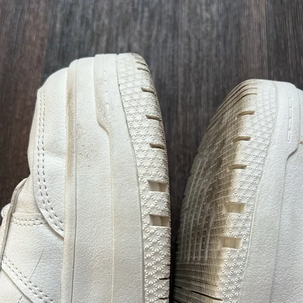 Berksha White Sneakers - Image 6