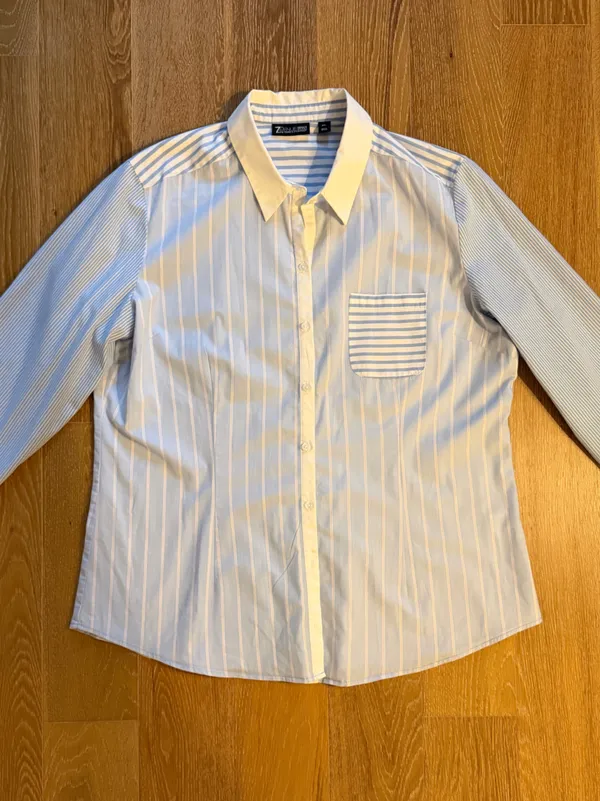 Striped Button - Image 4