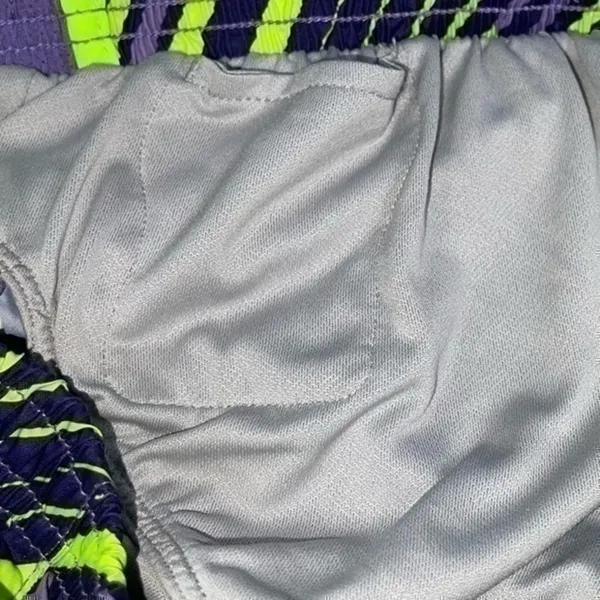 Nike athletic shorts - Image 5