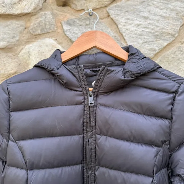 1 Madison Goose Down Expedition Black Lightweight Puffer Jacket - Image 2