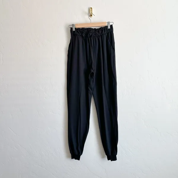 Lululemon | Stretch High-Rise Luxtreme Jogger Pants in‎ Black size 4 - Image 5