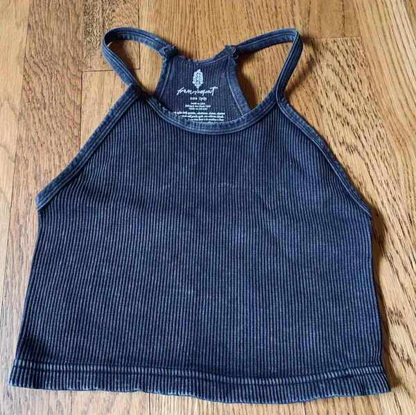 Free People happiness crop top washed black size XS/S - Image 2