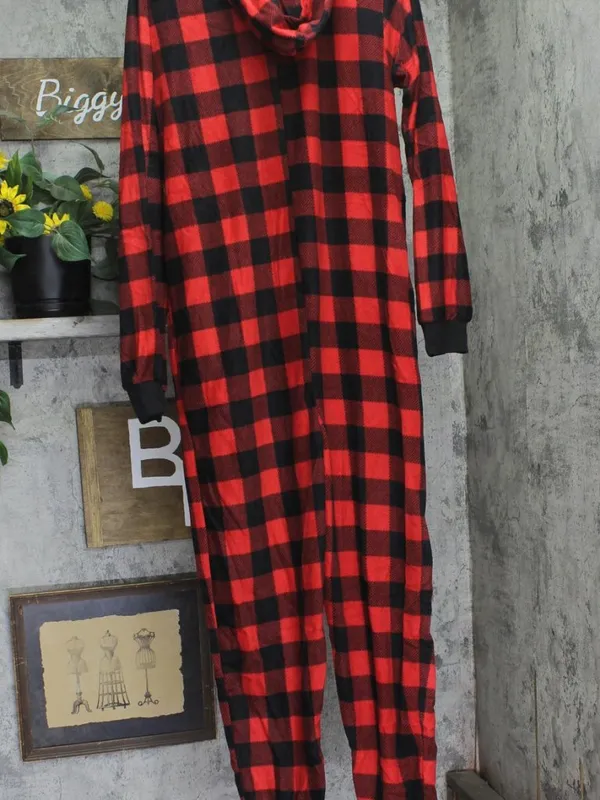 NWT #followme Onepiece Pajama with Zip and Pockets Buffalo Plaid Red Black M - Image 3