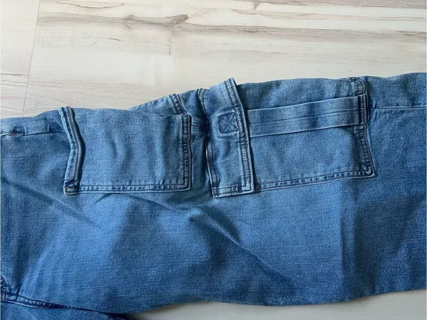 American Eagle Jeans size 6L - Image 3