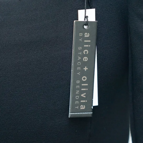Alice & Olivia - Estelle Twist Detail‎ Body-con Dress. - Image 8