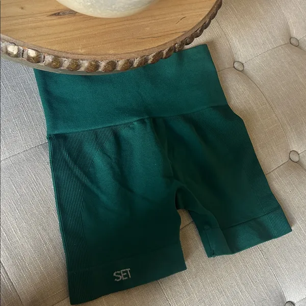 Set Active Sculptflex® Bike Shorts - Mojito Size Small - Image 9