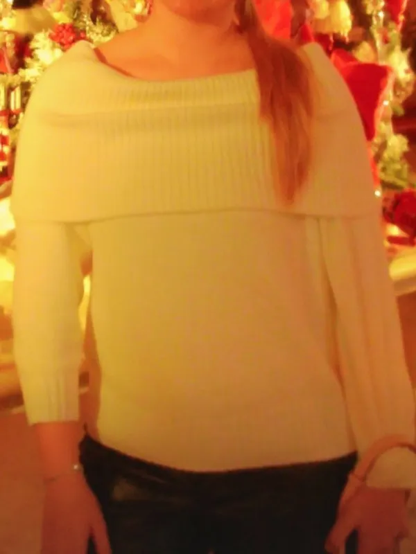 Abound Off the Shoulder Sweater - Image 3
