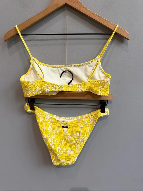 Triangl Inesa Yellow Pop Textured Floral Bikini Set Size Large Bottom Medium Top - Image 5